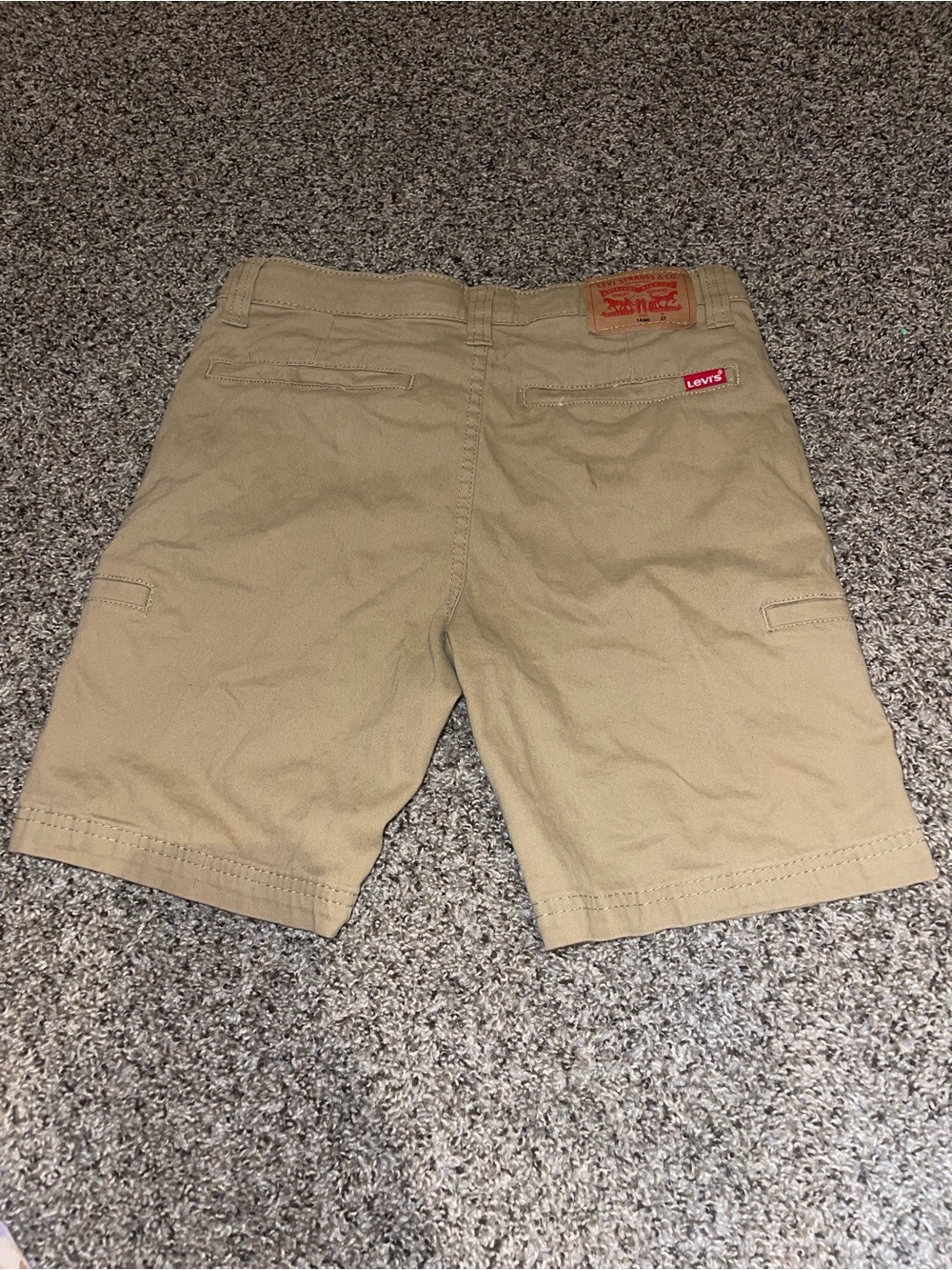 Levi's Men's Tan Cargo Shorts